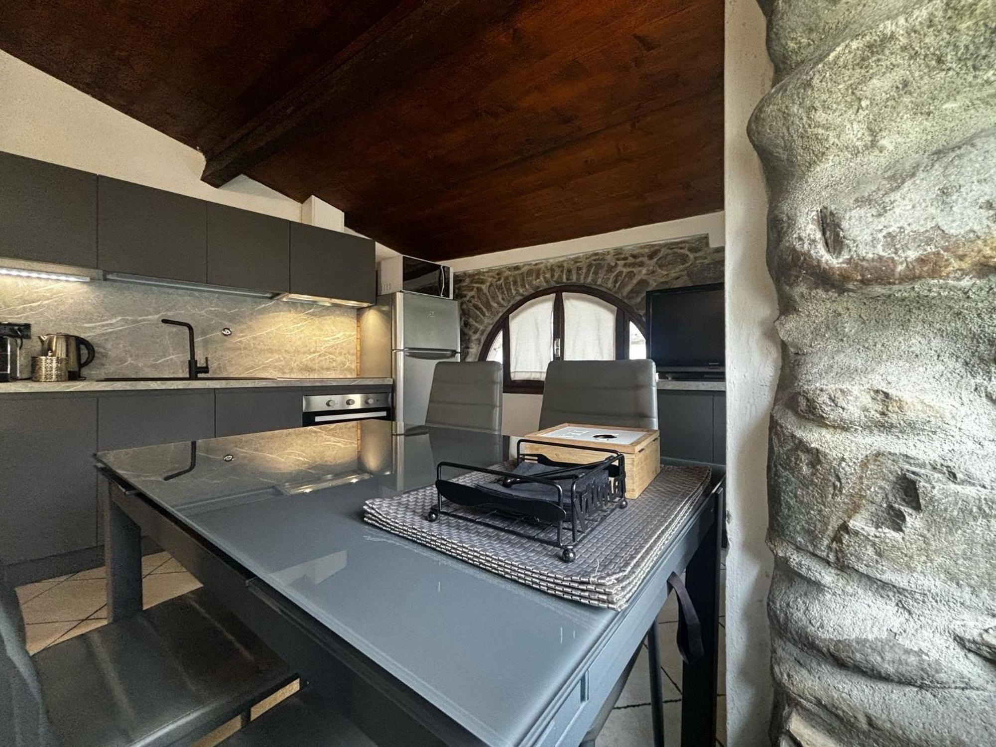 Апартаменти Casa Ale Дольчеаккуа Екстер'єр фото